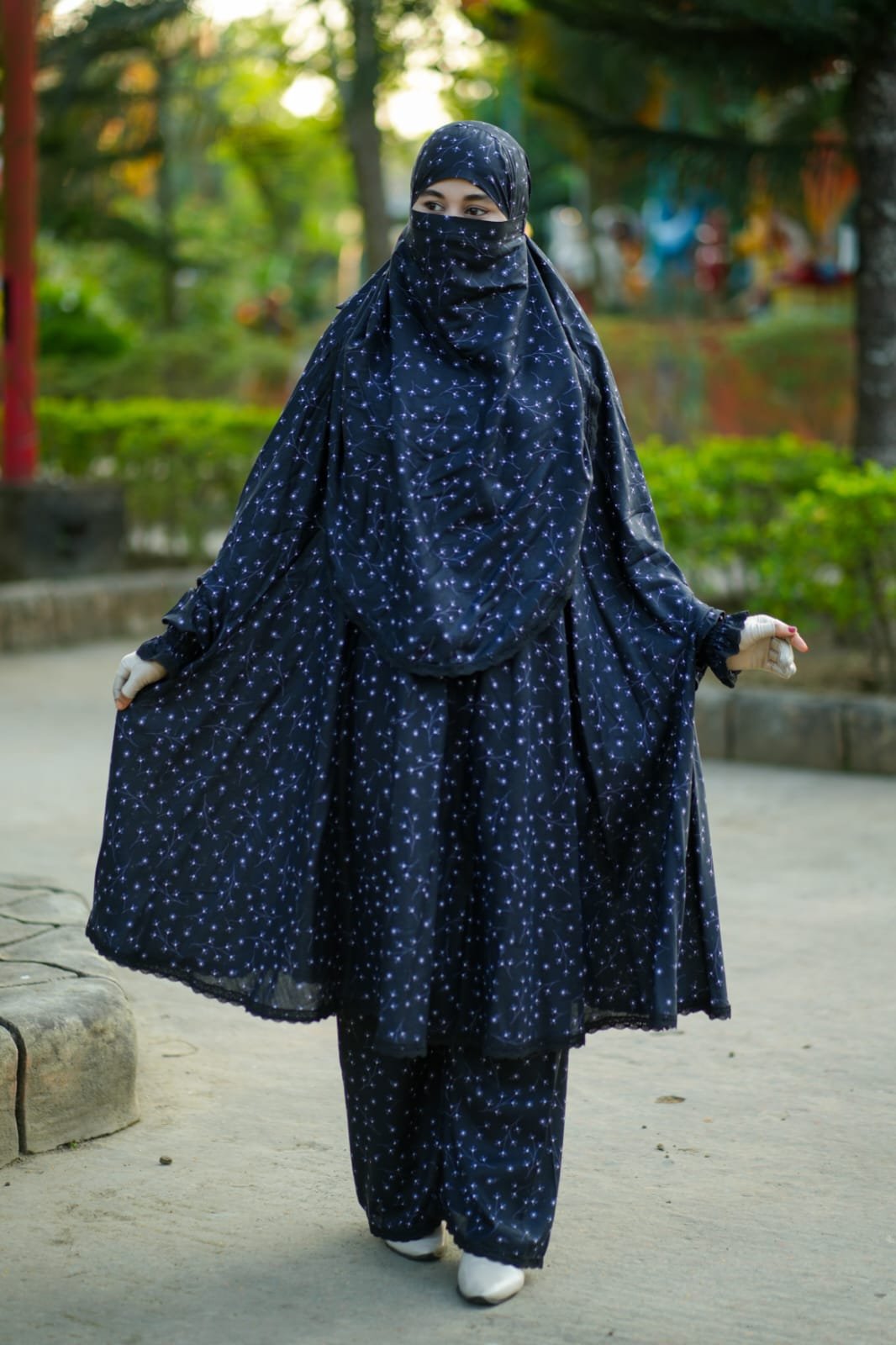 Khimar Plazu Set Code 144